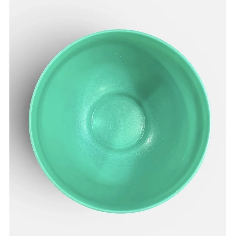 Vintage Tupperware Jadeite Green Lettuce Bowl 1424-3 No Lid No Spike 8 Inch